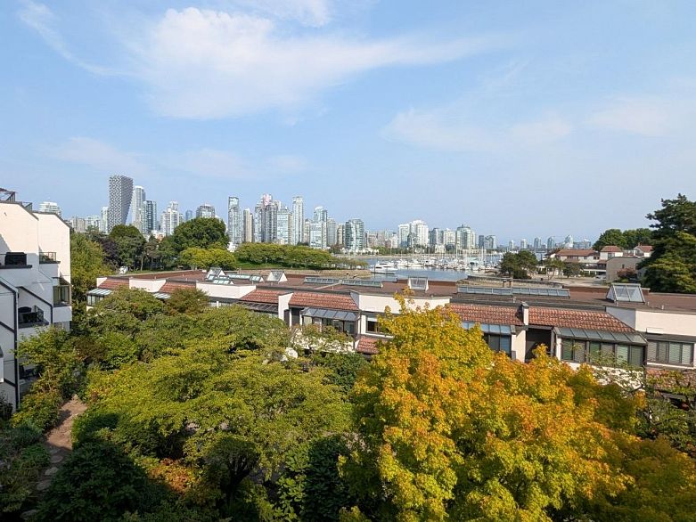 21 1201 Lamey's Mill Road