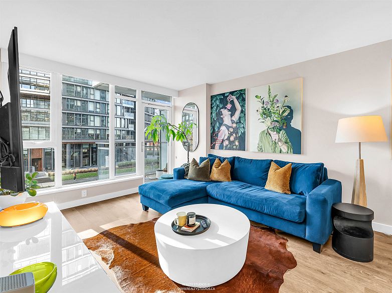 306 1618 Quebec Street