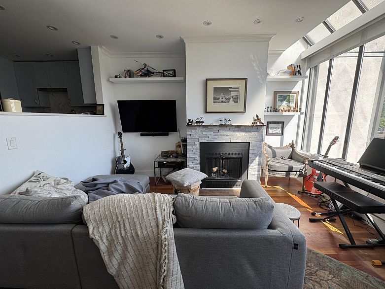 21 1201 Lamey's Mill Road