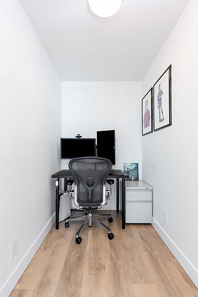 2107 8538 River District Crossing