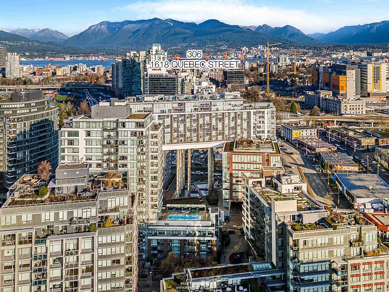 306 1618 Quebec Street