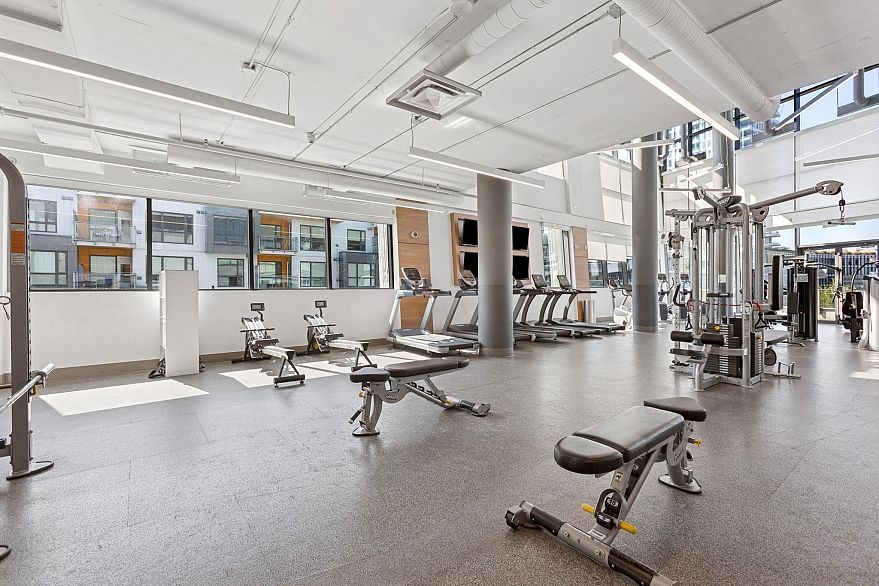 2107 8538 River District Crossing