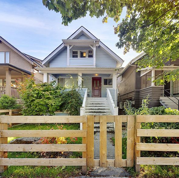 2318 Macdonald Street