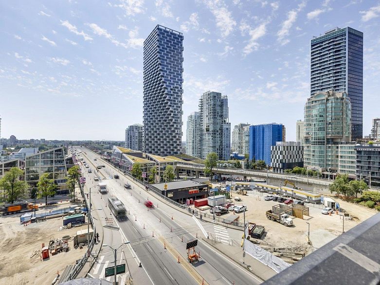 912 1325 Rolston Street