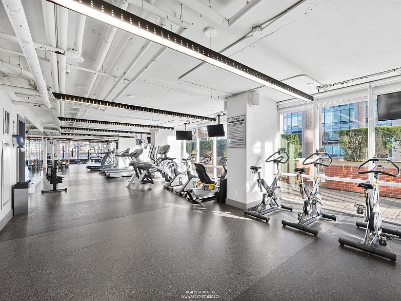 306 1618 Quebec Street