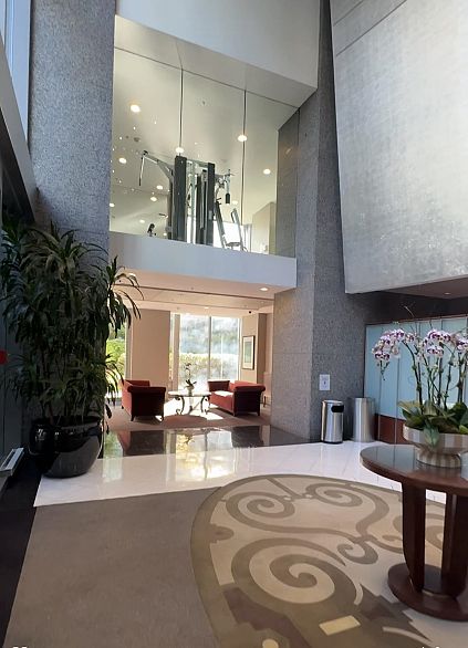 1501 1288 W Georgia Street