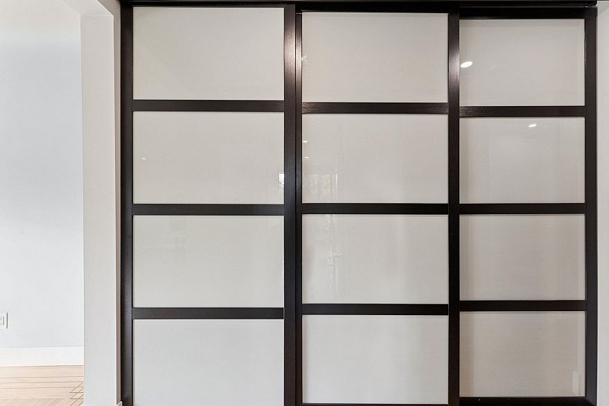 103 2776 Pine Street