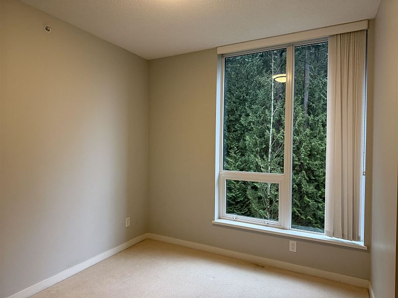 303 5628 Birney Avenue