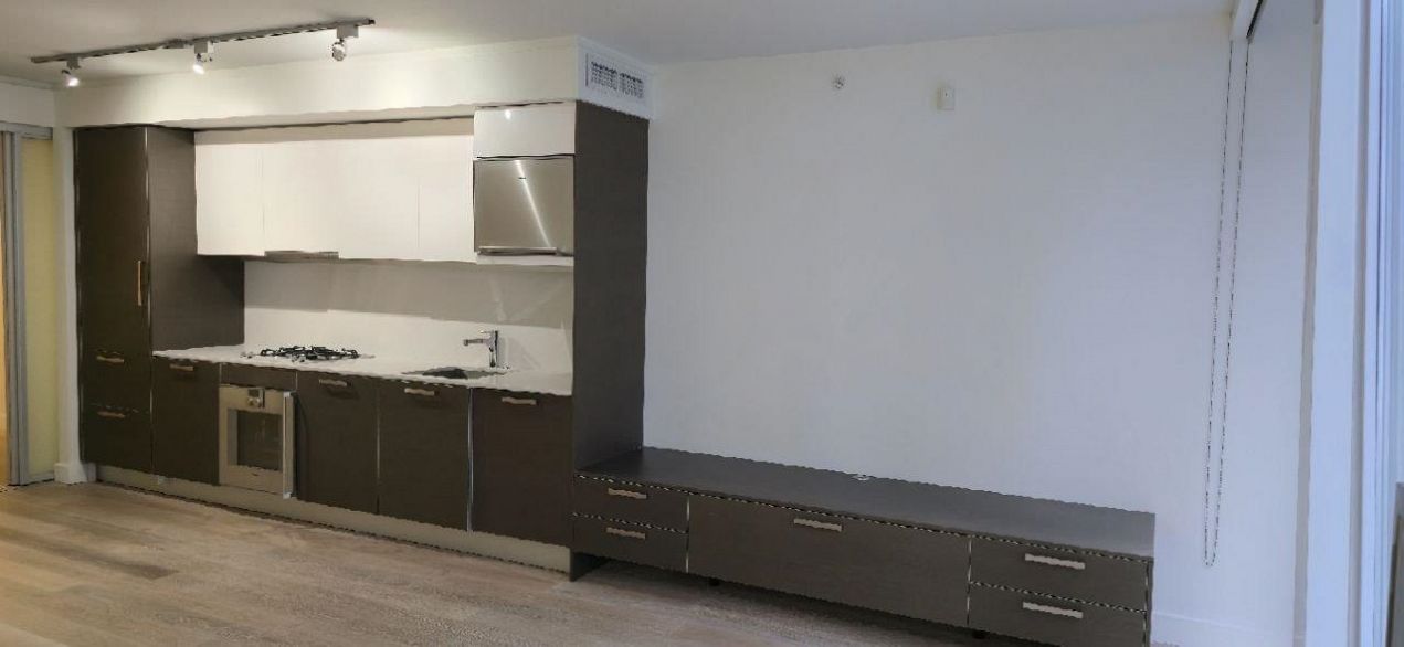 508 1477 W Pender Street