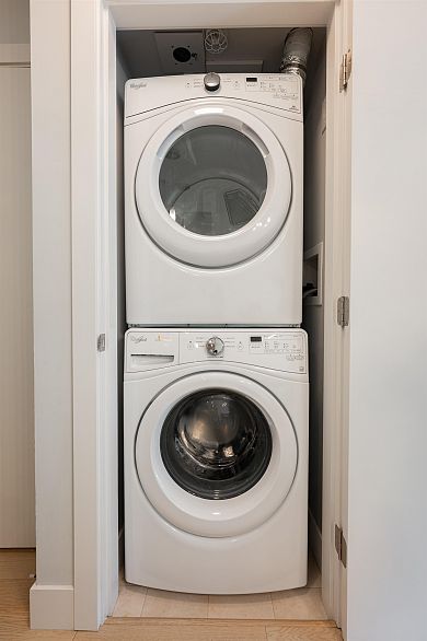 406 2477 Carolina Street