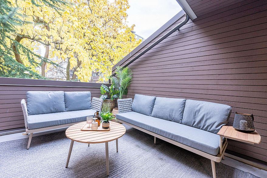 304 1855 Nelson Street