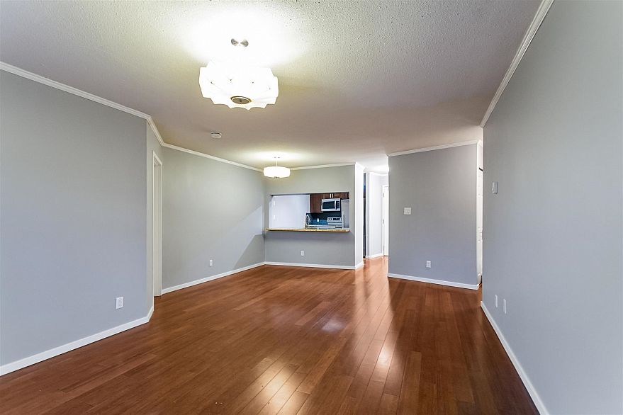 201 2222 Prince Edward Street