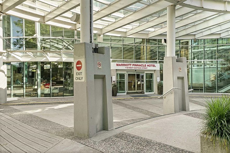 2903 1128 W Hastings Street