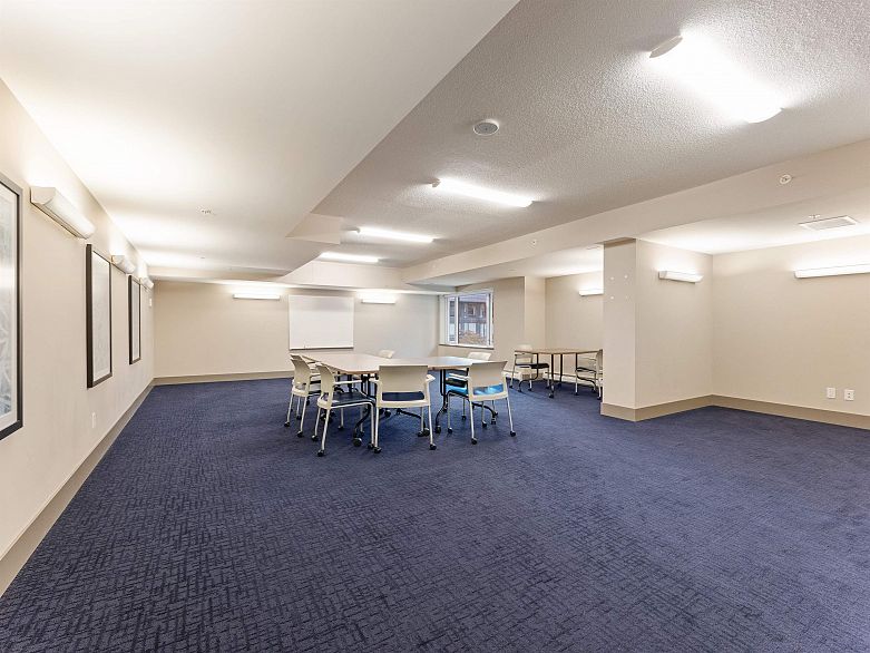 1006 108 W 1st Avenue