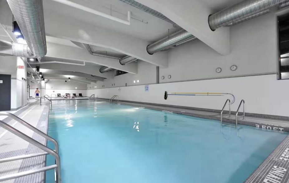 701 633 Abbott Street