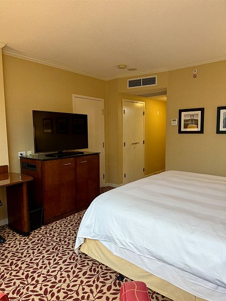 2903 1128 W Hastings Street