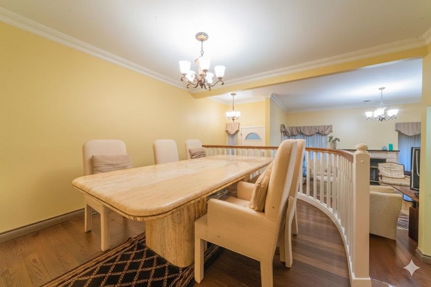 272 Waterleigh Drive