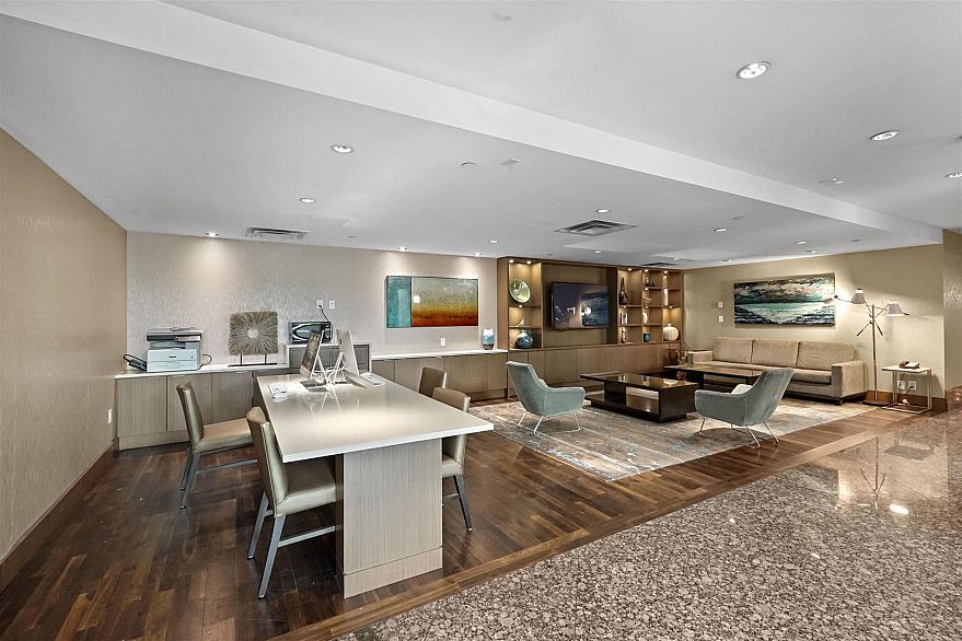 2903 1128 W Hastings Street