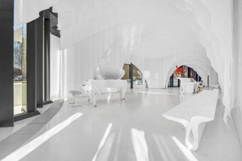 2002 1033 NELSON AVENUE, Vancouver BC V6E 0E5