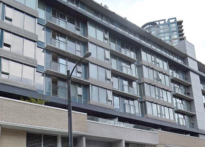 701 633 Abbott Street