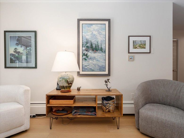 108 3787 W 4th Avenue