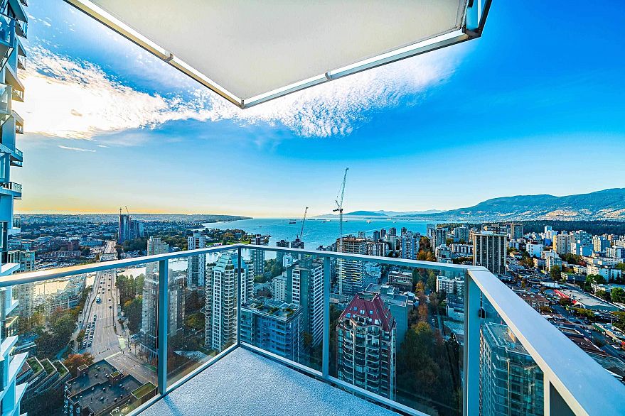 3312 1289 HORNBY, Vancouver BC V6Z 0G7