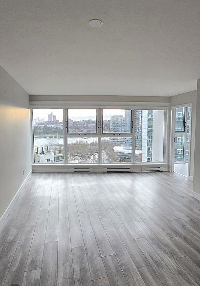 1204 1323 Homer Street