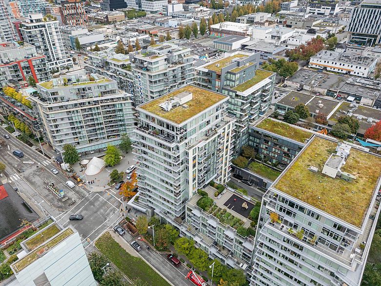 1001 108 W 1st Avenue