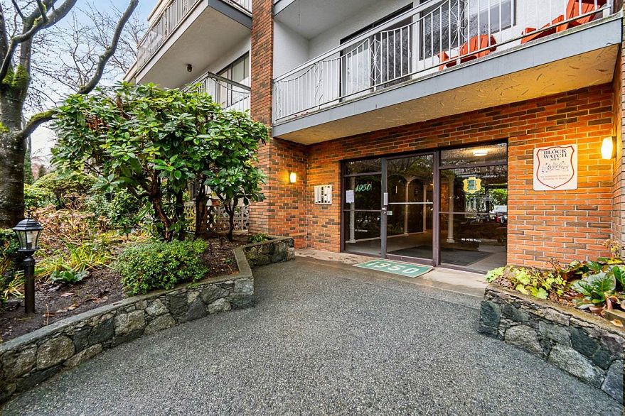 114 1950 W 8th Avenue