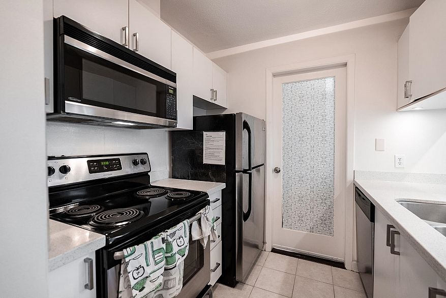 1409 438 Seymour Street