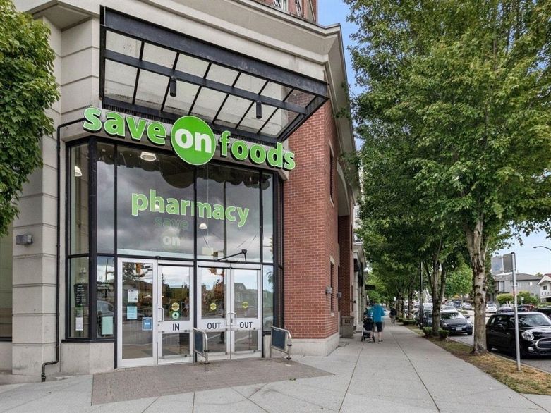 709 4078 Knight Street