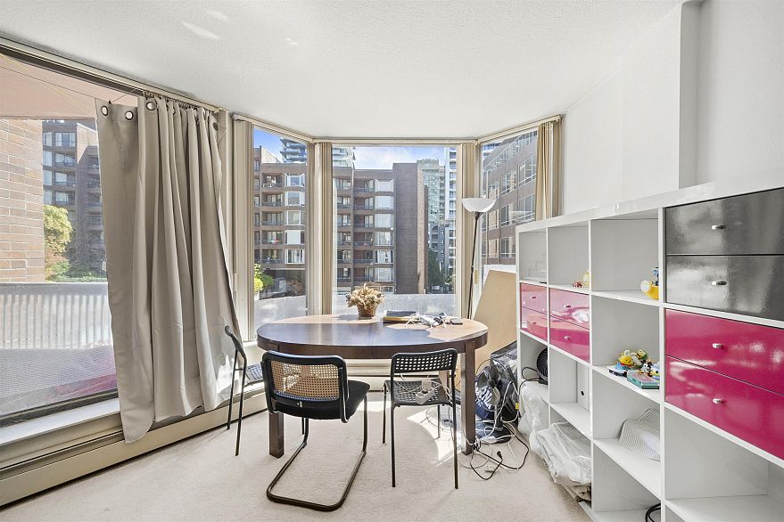 313 1330 Burrard Street