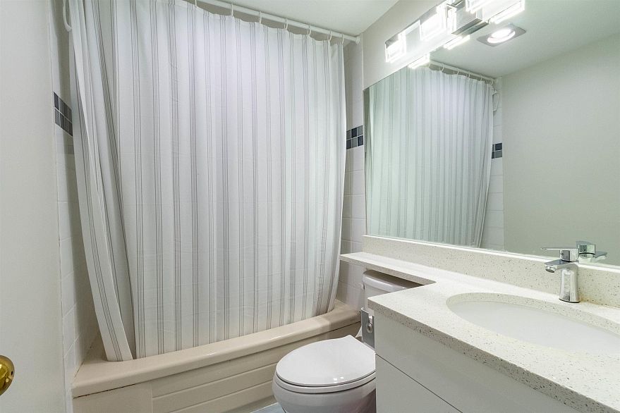 205 2238 Eton Street