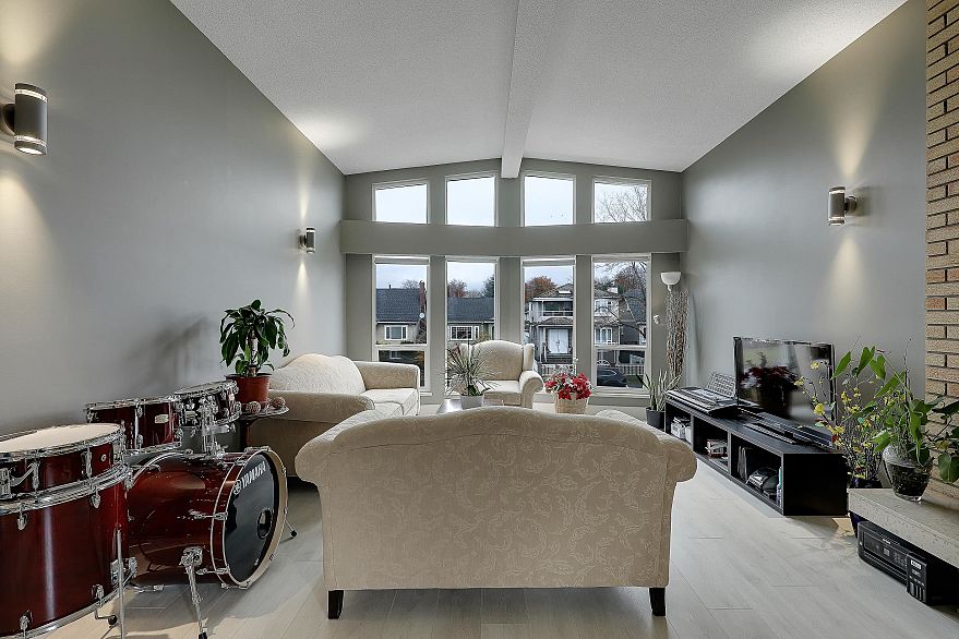 2624 Kitchener Street