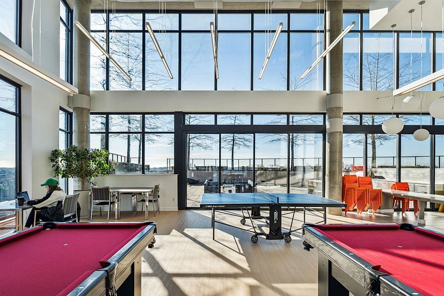 3909 128 W Cordova Street