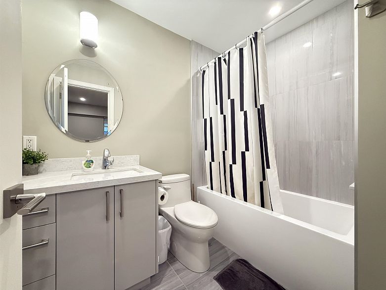 2624 Kitchener Street