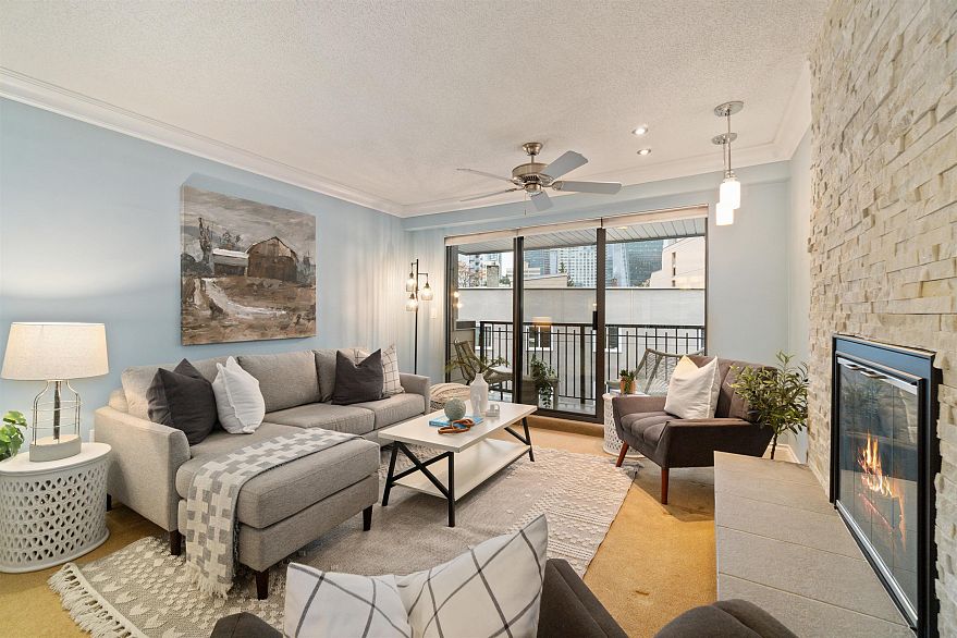 405 1157 Nelson Street