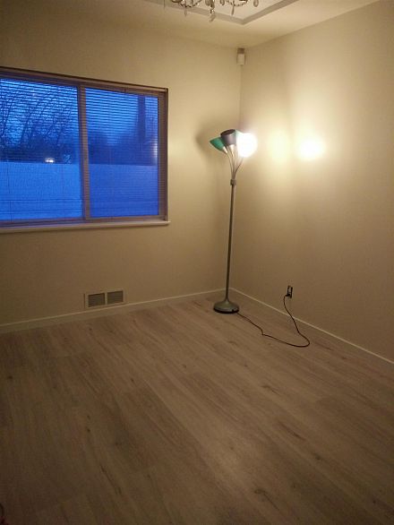 4825 Commercial Street