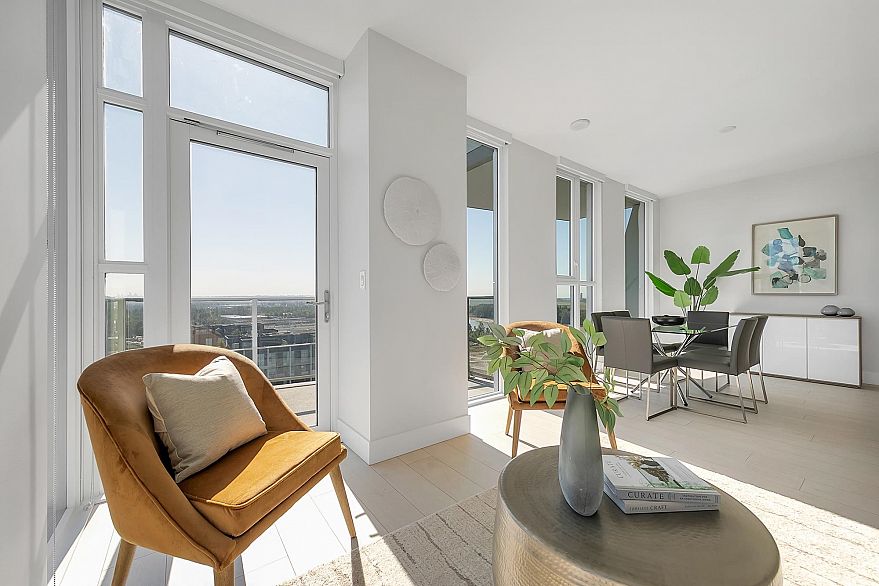 2203 3538 Sawmill Crescent