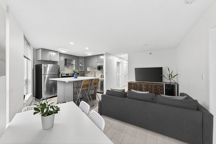 1202 188 Keefer Place