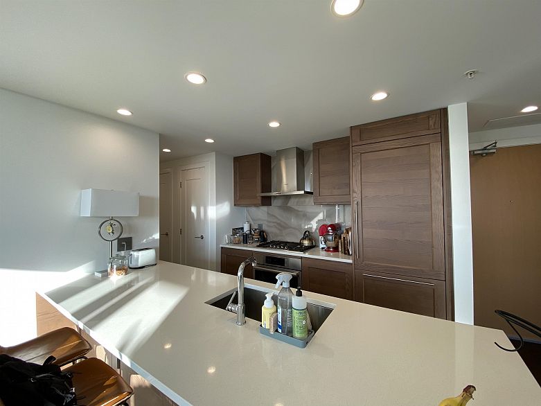 610 5629 Birney Avenue