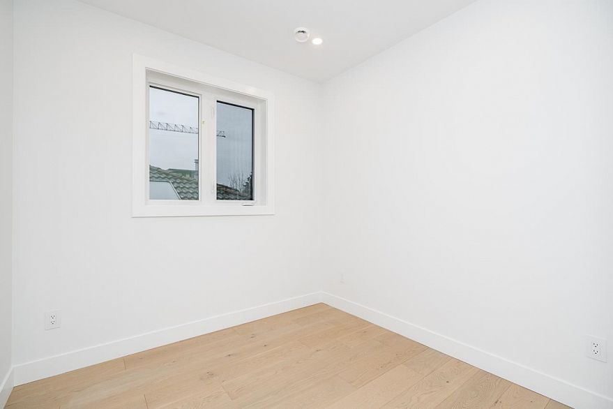 1 2753 Nanaimo Street