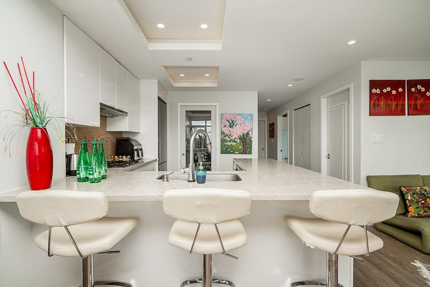 1502 1483 Homer Street