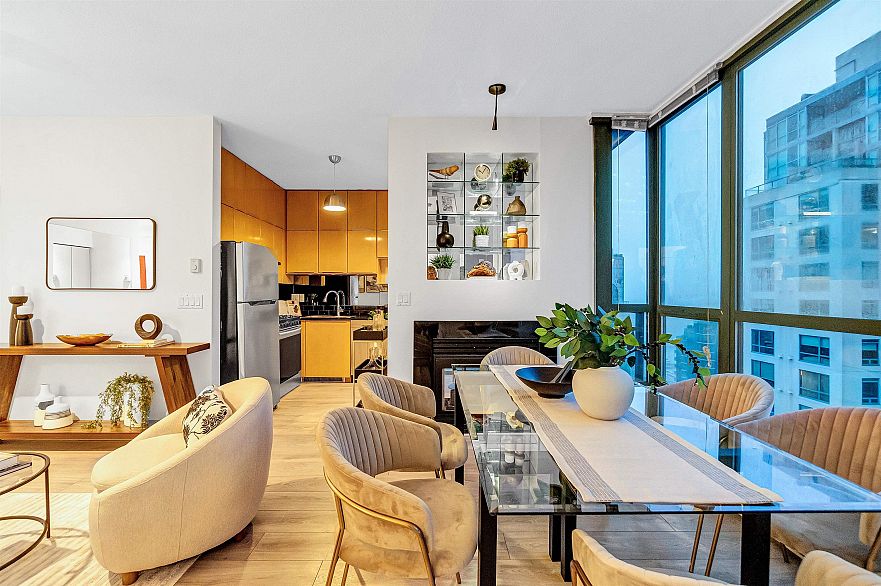 2507 1239 W Georgia Street