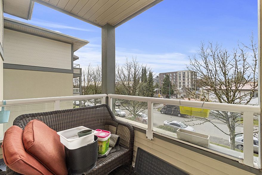 301 4990 Mcgeer Street