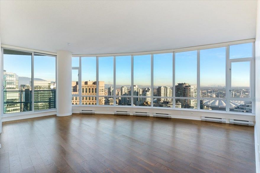 3003 833 Homer Street