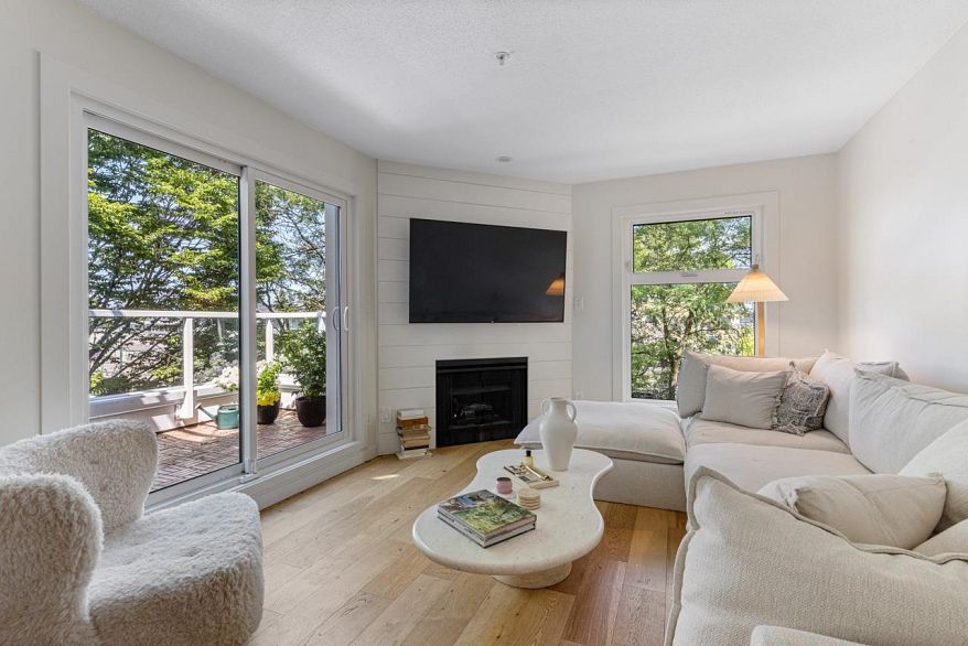 PH 401 2020 Trafalgar Street