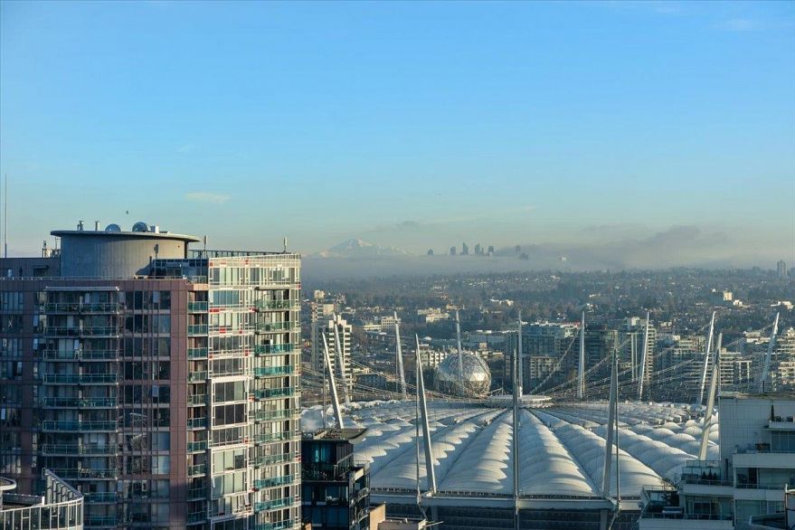 3003 833 Homer Street