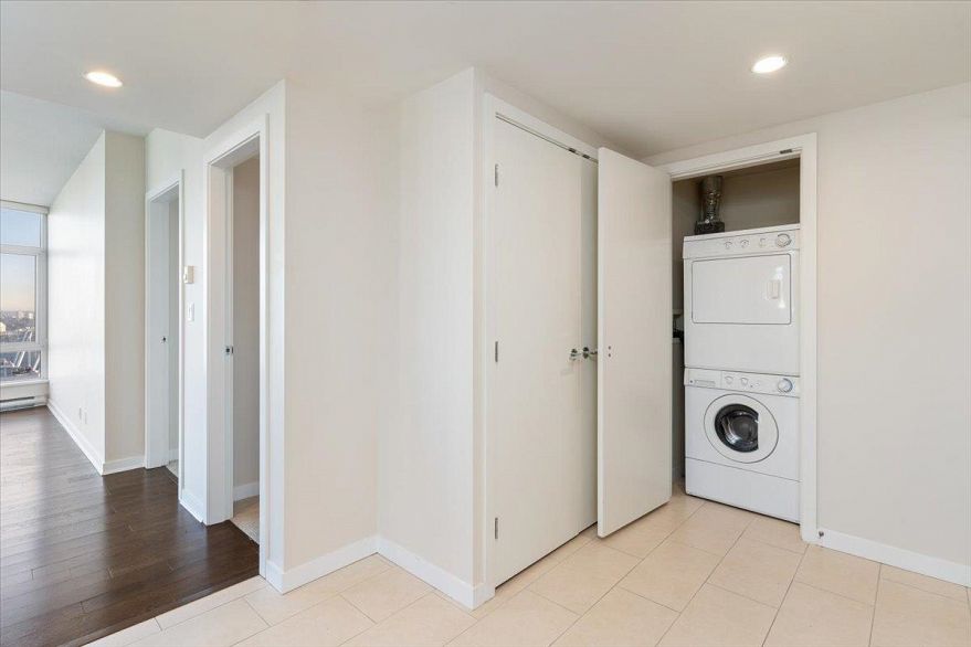 3003 833 Homer Street