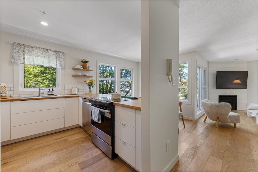 PH 401 2020 Trafalgar Street